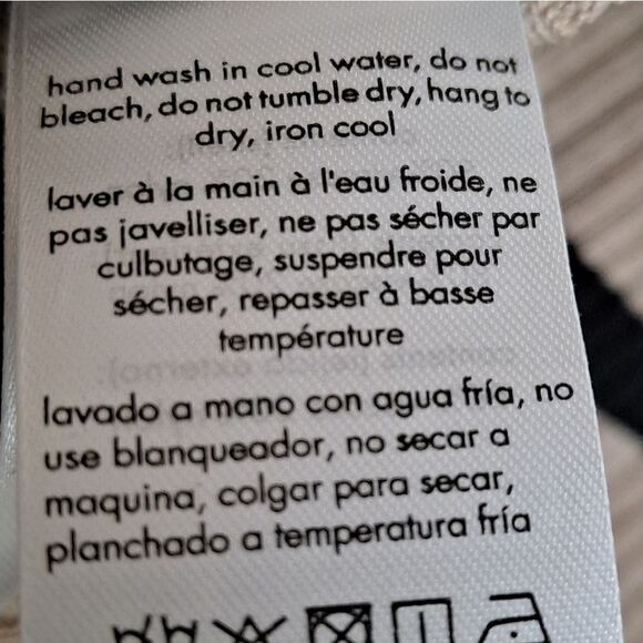 Weworewhat XS Beige and Black Ribbed Cropped Vest - Picture 4 of 8